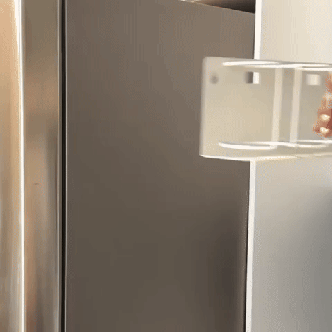 🧲Base magnética que se adhiere a cualquier superficie metálica